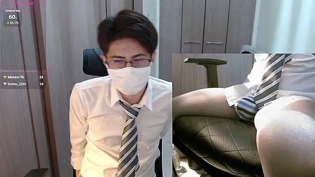 Snapshot of ryota_kkk chatting on September 2025 01:22:01 PM ryota kkk online show from September 2025 01:22:01 PM