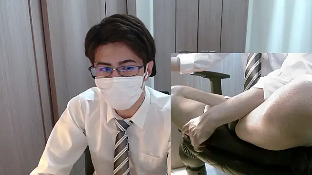 Snapshot of ryota_kkk chatting on September 2025 02:10:01 PM ryota kkk online show from September 2025 02:10:01 PM