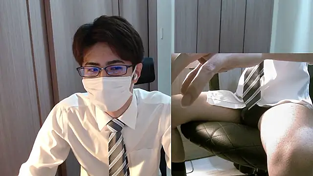 Snapshot of ryota_kkk chatting on September 2025 10:53:02 AM ryota kkk online show from September 2025 10:53:02 AM