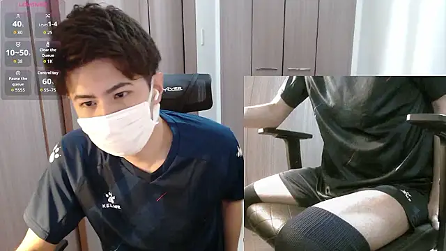 Snapshot of ryota_kkk chatting on October 2025 12:13:02 PM ryota kkk online show from October 2025 12:13:02 PM