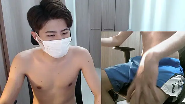 Snapshot of ryota_kkk chatting on October 2025 12:37:01 PM ryota kkk online show from October 2025 12:37:01 PM