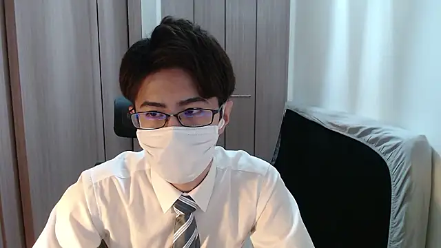 Snapshot of ryota_kkk chatting on October 2025 01:01:01 PM ryota kkk online show from October 2025 01:01:01 PM