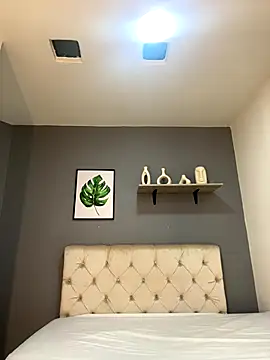 Soe Lara online show from November 2025 10:48:02 AM