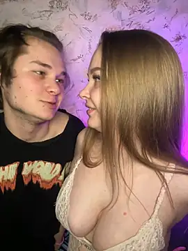 Snapshot of Family-Mm1 chatting on February 2026 08:35:01 PM Family-Mm1 online show from February 2026 08:35:01 PM