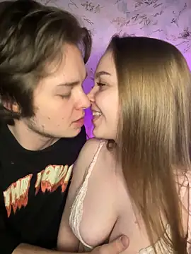 Snapshot of Family-Mm1 chatting on February 2026 11:47:02 AM Family-Mm1 online show from February 2026 11:47:02 AM