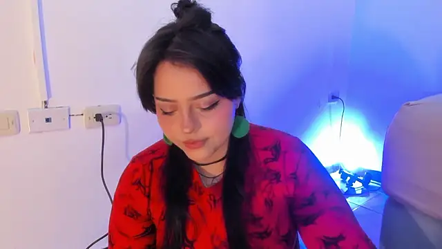 curvy rousi online show from February 2026 03:47:01 AM