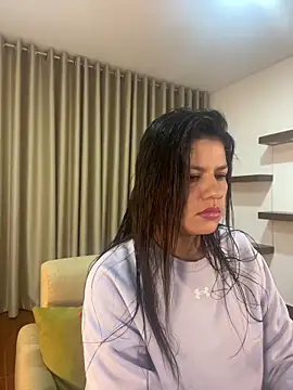 Snapshot of Alice_Biel chatting on January 2025 10:20:01 AM Alice Biel online show from January 2025 10:20:01 AM