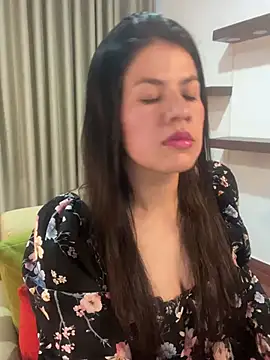 Snapshot of Alice_Biel chatting on March 2025 09:37:02 PM Alice Biel online show from March 2025 09:37:02 PM