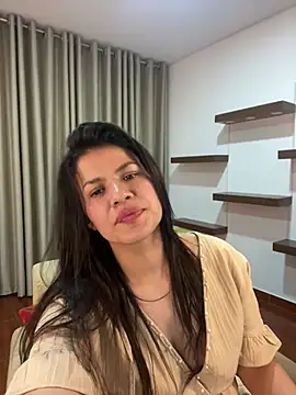 Snapshot of Alice_Biel chatting on March 2025 09:56:01 PM Alice Biel online show from March 2025 09:56:01 PM