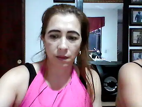 karlabarrera online show from September 2025 07:14:02 PM
