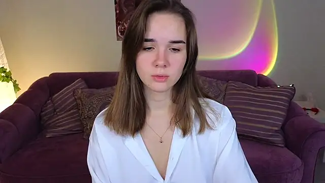 Snapshot of LindaRobertz chatting on December 2024 11:28:02 PM LindaRobertz online show from December 2024 11:28:02 PM