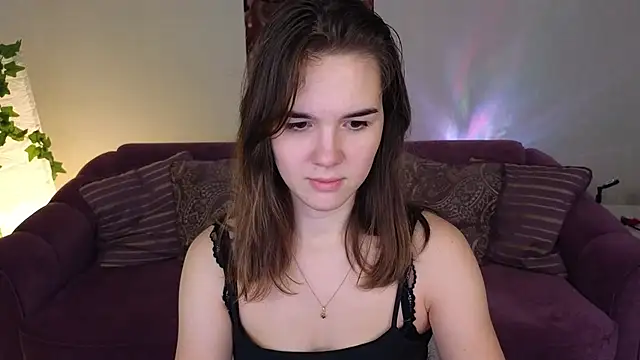 Snapshot of LindaRobertz chatting on December 2024 12:15:02 AM LindaRobertz online show from December 2024 12:15:02 AM