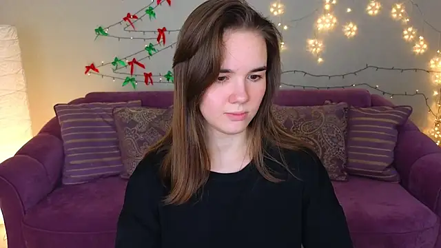 Snapshot of LindaRobertz chatting on January 2025 02:14:01 AM LindaRobertz online show from January 2025 02:14:01 AM