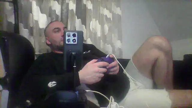 Snapshot of NewyorkDimi chatting on December 2024 05:42:02 AM NewyorkDimi online show from December 2024 05:42:02 AM