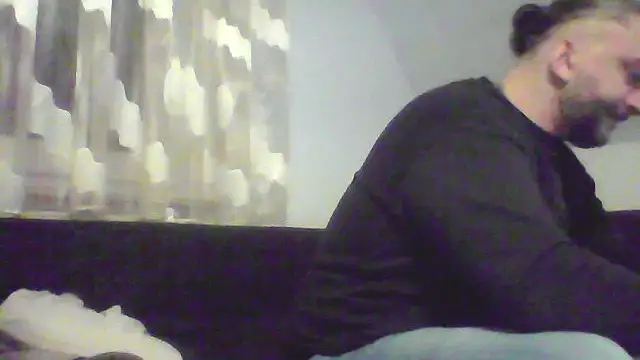 Snapshot of NewyorkDimi chatting on February 2025 11:36:01 PM NewyorkDimi online show from February 2025 11:36:01 PM