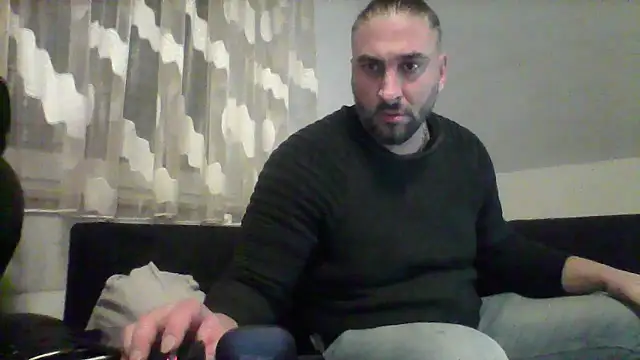 Snapshot of NewyorkDimi chatting on March 2025 11:43:02 PM NewyorkDimi online show from March 2025 11:43:02 PM