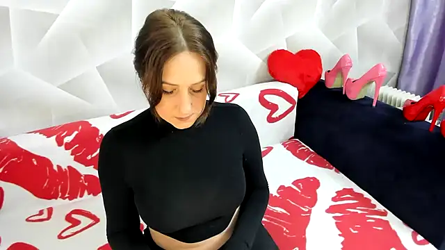 Sweet Lanaaaaa online show from February 2026 02:02:02 PM