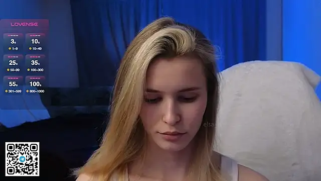 Snapshot of elsa_limerence chatting on December 2024 06:32:01 AM elsa limerence online show from December 2024 06:32:01 AM