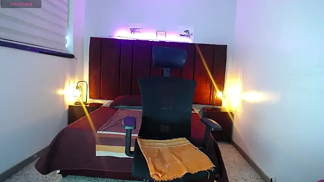 Zuzana21 online show from February 2025 12:47:02 PM