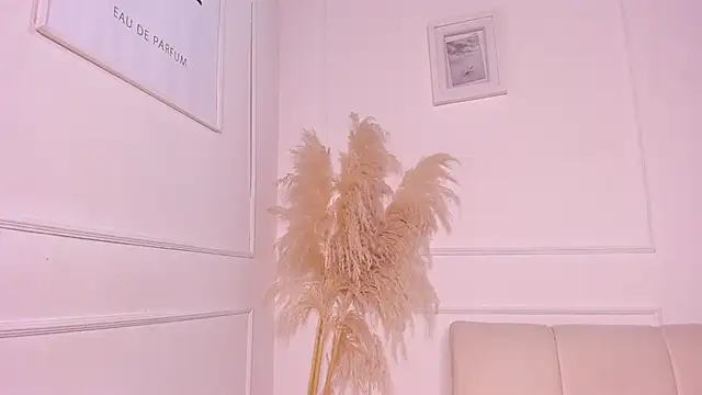 Snapshot of april_higgins chatting on February 2025 08:55:02 PM april higgins online show from February 2025 08:55:02 PM