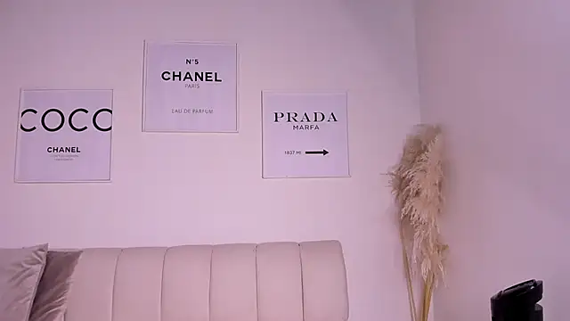 Snapshot of april_higgins chatting on February 2025 11:14:02 AM april higgins online show from February 2025 11:14:02 AM