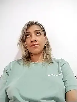 nina carther online show from February 2025 01:11:01 AM