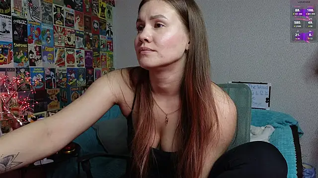 LittleLeen online show from October 2025 03:45:02 PM