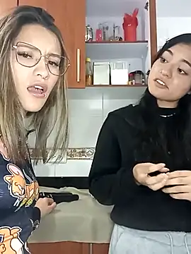 Gabby and Alice online show from March 2025 03:02:02 AM