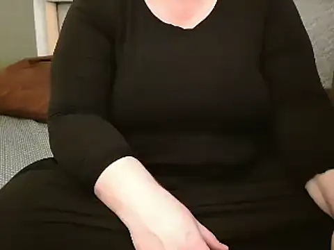 Snapshot of MarthaBriest chatting on January 2025 08:29:01 AM MarthaBriest online show from January 2025 08:29:01 AM