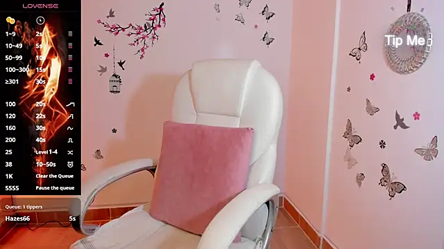 melody starr online show from October 2025 07:58:02 PM