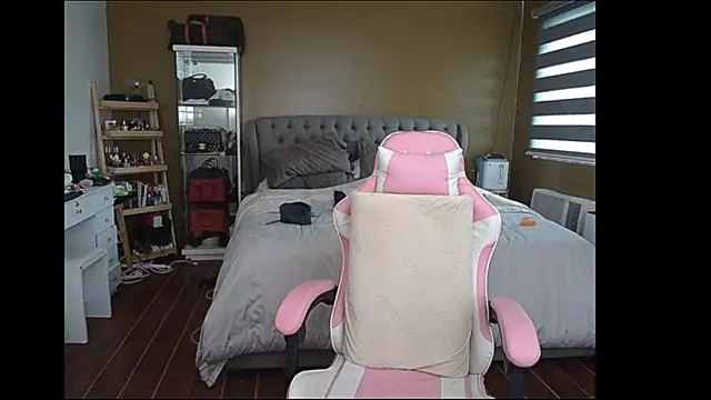 Snapshot of aya_saki chatting on February 2025 07:35:01 AM aya saki online show from February 2025 07:35:01 AM