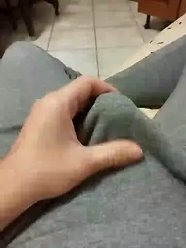 hexsmith96 online show from January 2025 03:00:02 AM