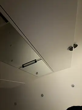 sameQ8 online show from January 2025 02:19:02 PM