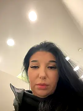 Snapshot of Tisha_Busty chatting on October 2025 12:28:01 PM Tisha Busty online show from October 2025 12:28:01 PM