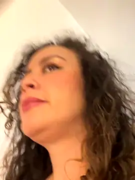 Snapshot of Elizabeth_Dupont chatting on September 2025 11:48:01 AM Elizabeth Dupont online show from September 2025 11:48:01 AM