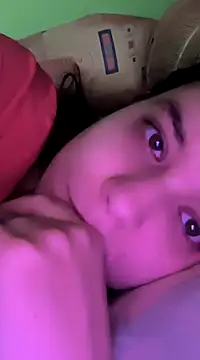 Snapshot of Catgirl8 chatting on December 2024 12:06:02 PM Catgirl8 online show from December 2024 12:06:02 PM