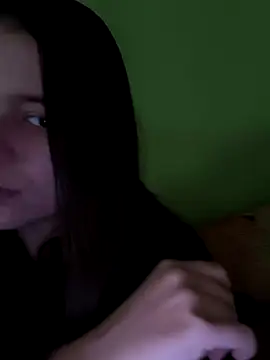 Snapshot of Catgirl8 chatting on January 2025 11:41:02 AM Catgirl8 online show from January 2025 11:41:02 AM