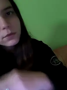 Snapshot of Catgirl8 chatting on January 2025 10:54:01 AM Catgirl8 online show from January 2025 10:54:01 AM