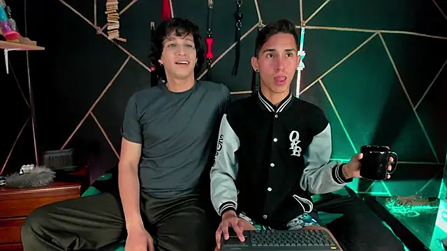 MillersKink online show from December 2025 04:31:02 AM