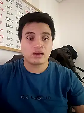 Snapshot of ahntony__69 chatting on November 2025 05:39:01 AM ahntony 69 online show from November 2025 05:39:01 AM