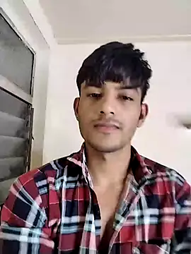 Snapshot of kingkartik7 chatting on February 2025 10:21:01 PM kingkartik7 online show from February 2025 10:21:01 PM