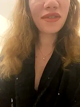 EvaRush online show from December 2024 07:56:01 PM