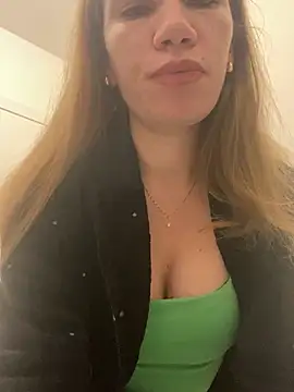 EvaRush online show from January 2025 08:29:01 PM