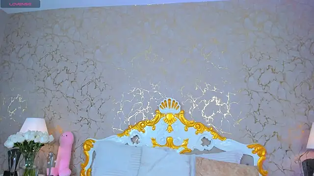 EmilyCurtiis online show from March 2025 03:50:02 PM