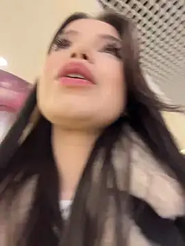 Chloe  Moon online show from December 2025 03:06:01 PM