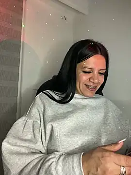 Snapshot of Milff_parkerrr chatting on March 2025 01:43:02 AM Milff parkerrr online show from March 2025 01:43:02 AM