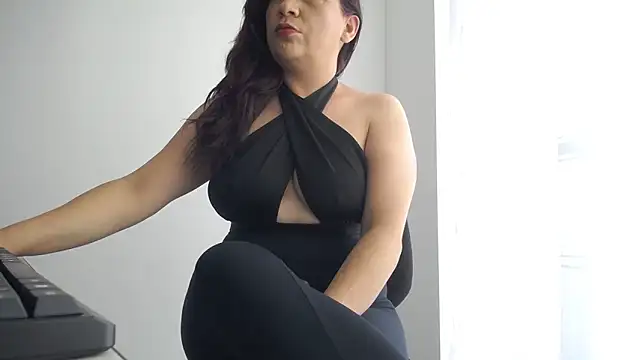 Snapshot of lorenalover24 chatting on December 2024 05:51:02 PM lorenalover24 online show from December 2024 05:51:02 PM