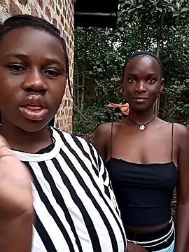 Snapshot of Sassy_boobs21 chatting on February 2026 04:31:02 AM Sassy boobs21 online show from February 2026 04:31:02 AM