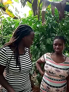 Black juicy24 online show from February 2025 02:05:01 PM