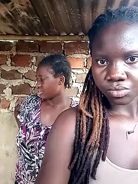 Black juicy24 online show from February 2025 01:05:01 PM